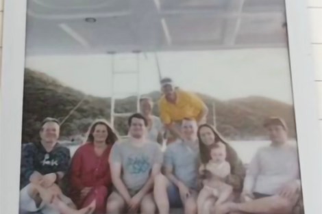 Review img # 2 of the yacht ADVENTURE US