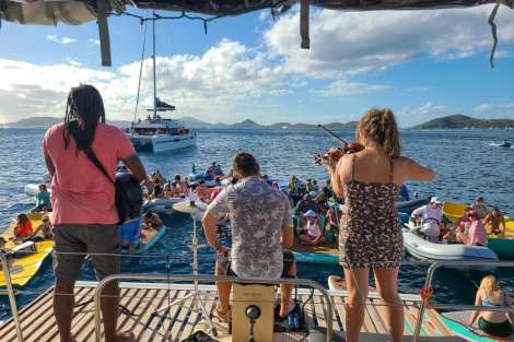 Review img # 74 of the yacht AEOLUS 77