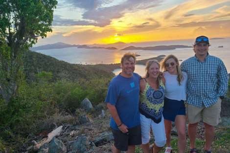 Review img # 79 of the yacht AEOLUS 77