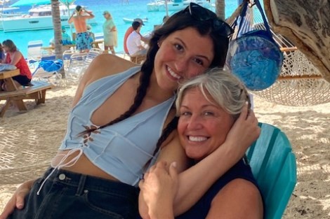 Review img # 86 of the yacht ALIZÉ