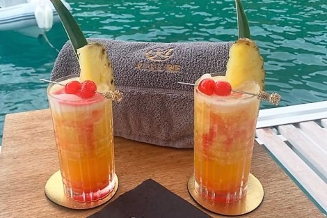 Review img # 8 of the yacht ALLURE 64