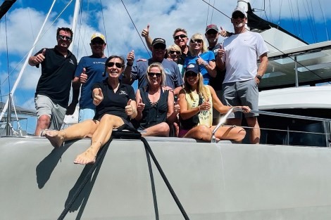 Review img # 1 of the yacht AMAYA