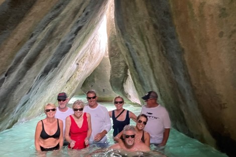 Review img # 3 of the yacht AMAYA