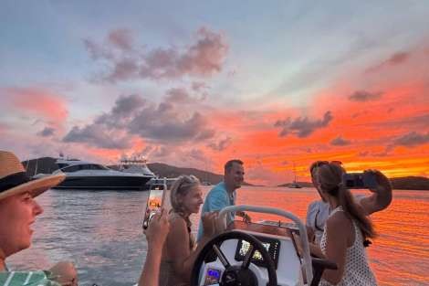 Review img # 11 of the yacht Andiamo Tutti