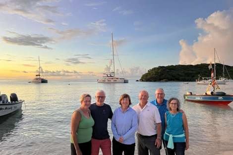 Review img # 48 of the yacht AURA