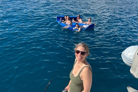 Review img # 12 of the yacht AZURIA