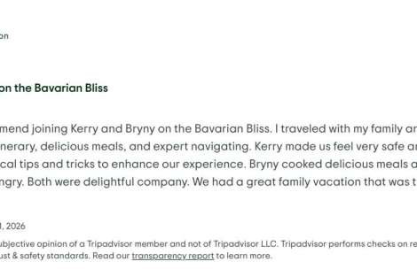 Review img # 3 of the yacht Bavarian Bliss