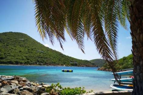 Review img # 11 of the yacht BEYOND STARDUST