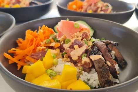 Review img # 2 of the yacht C SISTERS