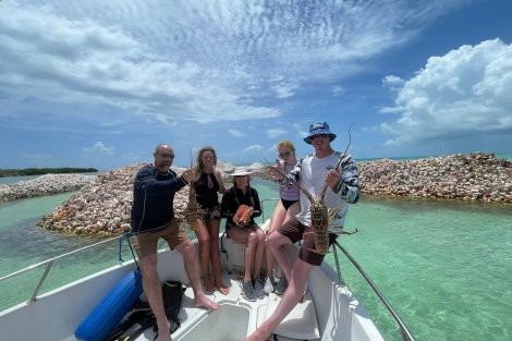 Review img # 2 of the yacht CASHMERE