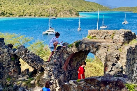 Review img # 7 of the yacht CELESTINE