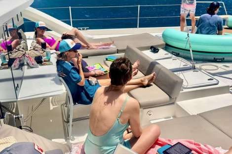 Review img # 17 of the yacht CELESTINE