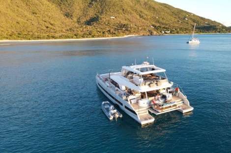 Review img # 18 of the yacht C’EST LA VIE