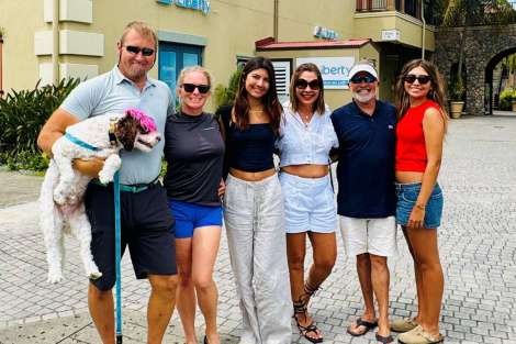 Review img # 10 of the yacht DRAGONFLY