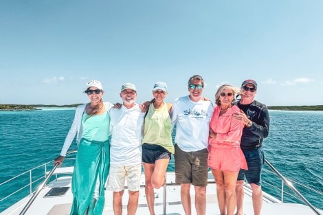 Review img # 19 of the yacht EARNOUT