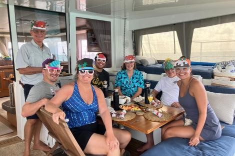 Review img # 40 of the yacht EBB & FLOW