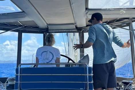 Review img # 29 of the yacht EBB & FLOW