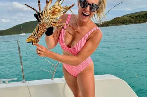 Review img # 37 of the yacht EVENSTAR