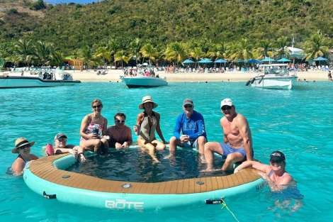 Review img # 15 of the yacht EVENSTAR