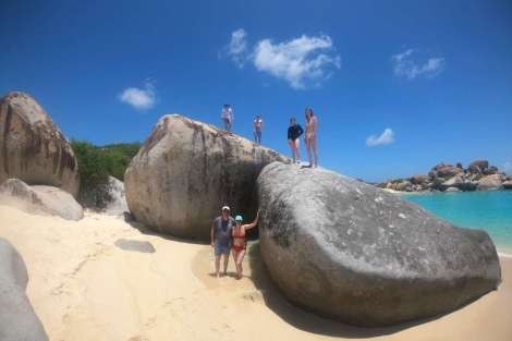 Review img # 45 of the yacht FOXY LADY