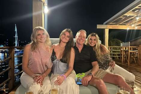 Review img # 6 of the yacht IARA