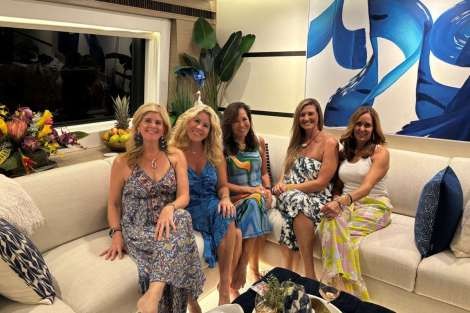 Review img # 14 of the yacht INDIGO