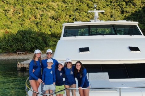 Review img # 16 of the yacht INDIGO