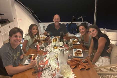 Review img # 2 of the yacht INDIGO