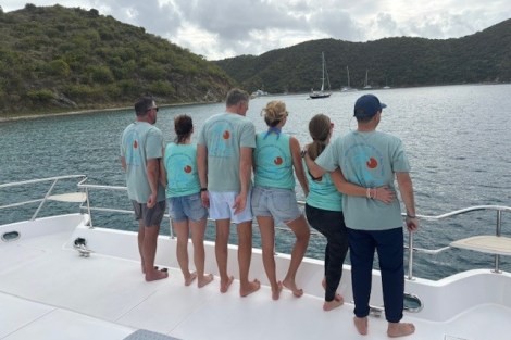 Review img # 1 of the yacht INDIGO