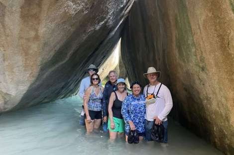 Review img # 73 of the yacht KARMA