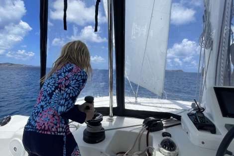 Review img # 56 of the yacht KARMA