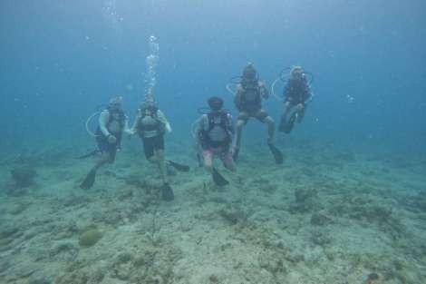 Review img # 50 of the yacht KARMA