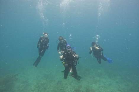 Review img # 42 of the yacht KARMA