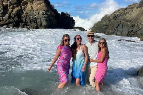 Review img # 34 of the yacht KARMA