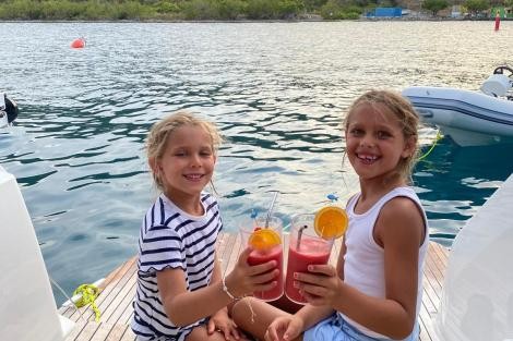 Review img # 77 of the yacht LA SIRENA