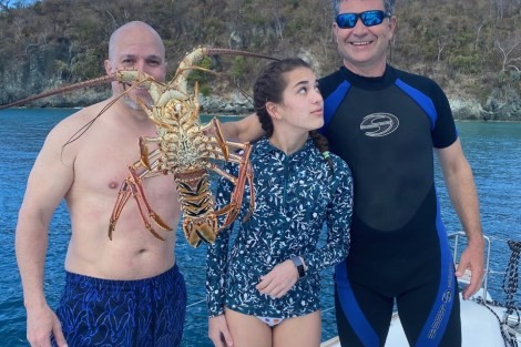 Review img # 58 of the yacht LE REVE L620 ESSENCE