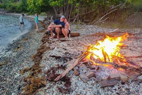 Review img # 33 of the yacht LIQUID ZEN