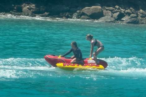 Review img # 101 of the yacht MAKIN MEMORIES