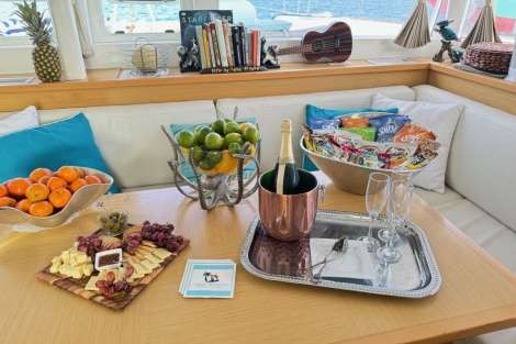 Review img # 71 of the yacht MAKIN MEMORIES