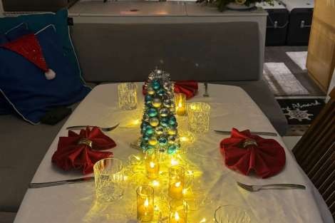 Review img # 9 of the yacht MAKIN MEMORIES