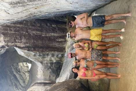 Review img # 103 of the yacht MARE BLU