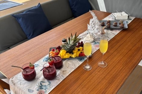 Review img # 6 of the yacht Morning Star