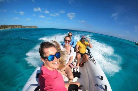 Review img # 113 of the yacht MUCHO GUSTO