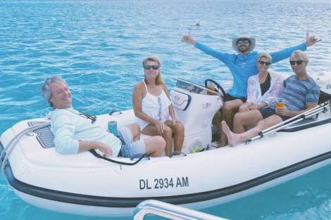 Review img # 94 of the yacht MUCHO GUSTO