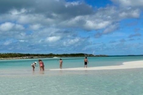 Review img # 76 of the yacht MUCHO GUSTO