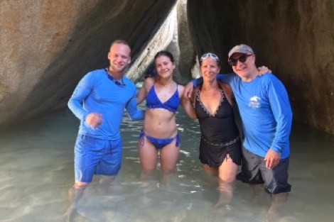 Review img # 44 of the yacht MUCHO GUSTO