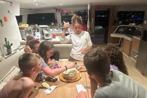 Review img # 4 of the yacht NO INHERITANCE