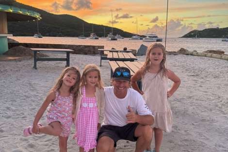 Review img # 30 of the yacht NO INHERITANCE