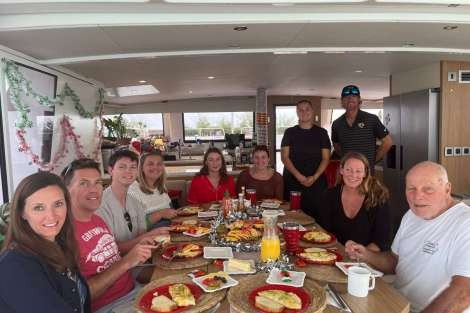 Review img # 12 of the yacht NO INHERITANCE