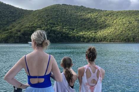 Review img # 8 of the yacht NO INHERITANCE